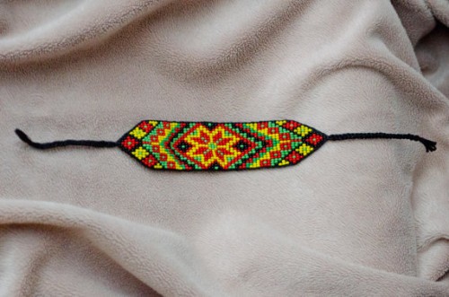 Colorful Flower Seed Bead Bracelet