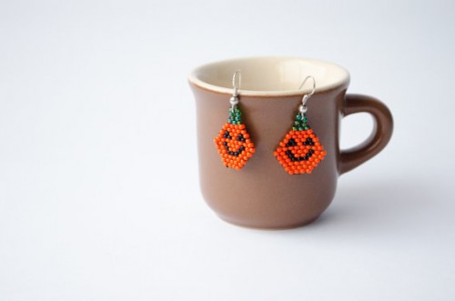 Halloween Jack-O'-Lantern Pumpkin Seed Bead Earrings