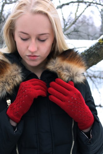 Handmade knitted warm and elegant gloves